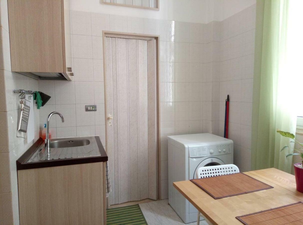 Apartamento Campus House Bari Exterior foto